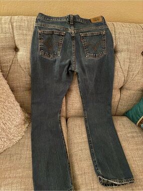 Levi's Women's Dark Blue Straight Leg Jeans